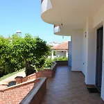 Vila Dezi