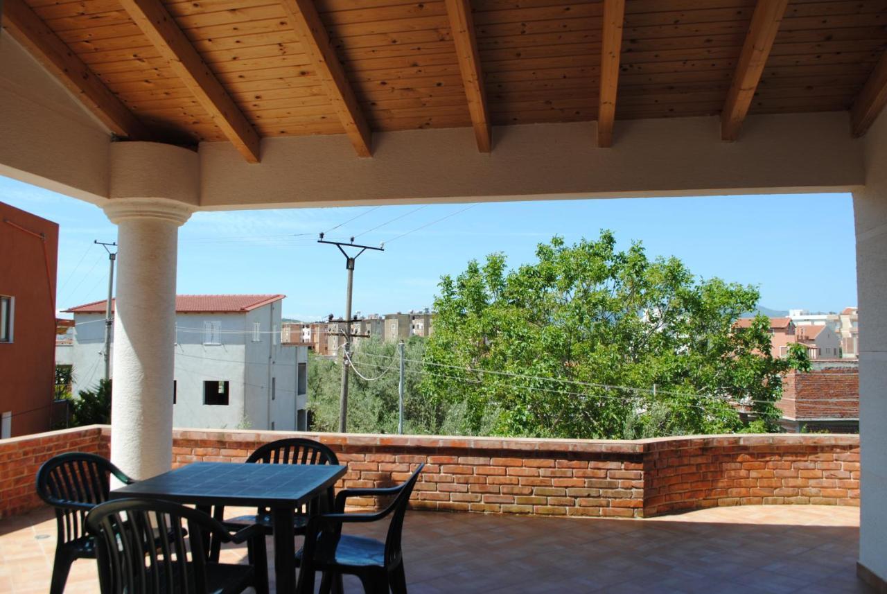 Vila Dezi * Ksamil